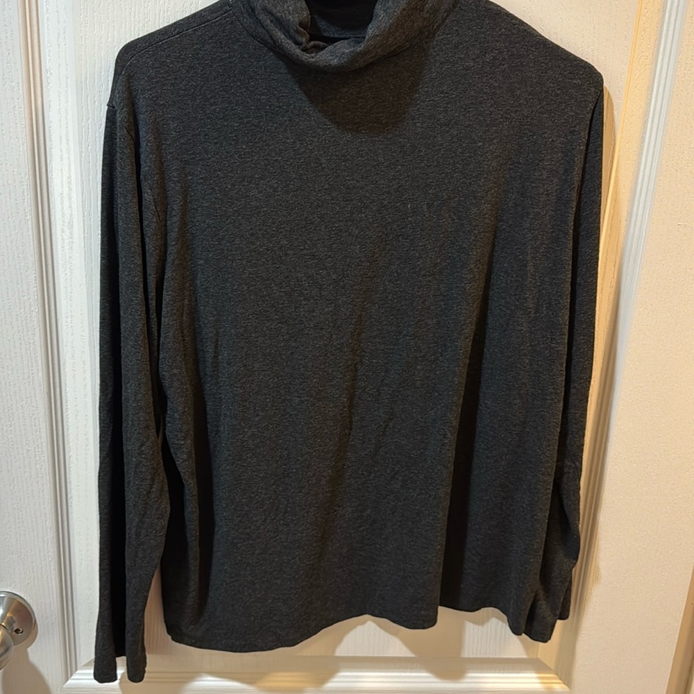 Chico's Soft Gray Top